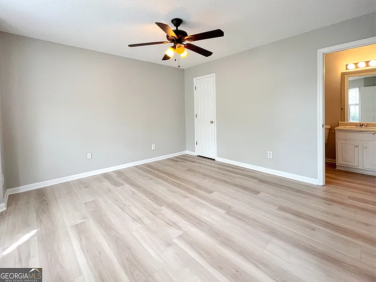 5983 Hitt Lake Trl — Photo 9