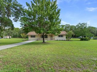 2549 W Fairfax Ct, Lecanto, FL 34461