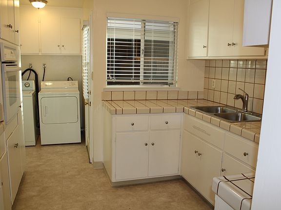 5th image of 1461 Pompey Dr