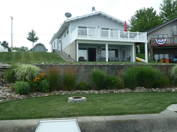 14222 W Diane Dr, Camden, MI 49232