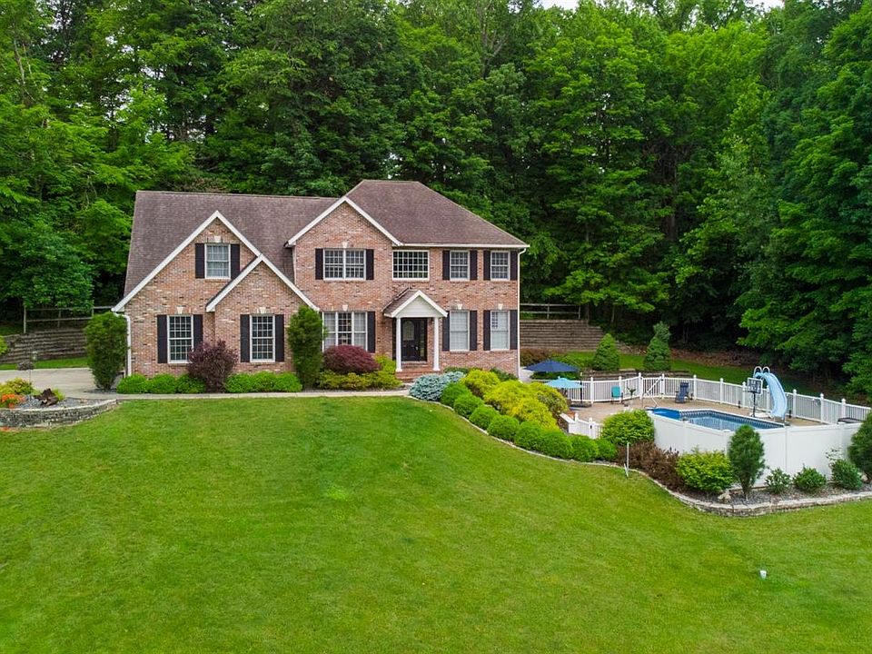 1st image of 11 Valley Ct Lot 20