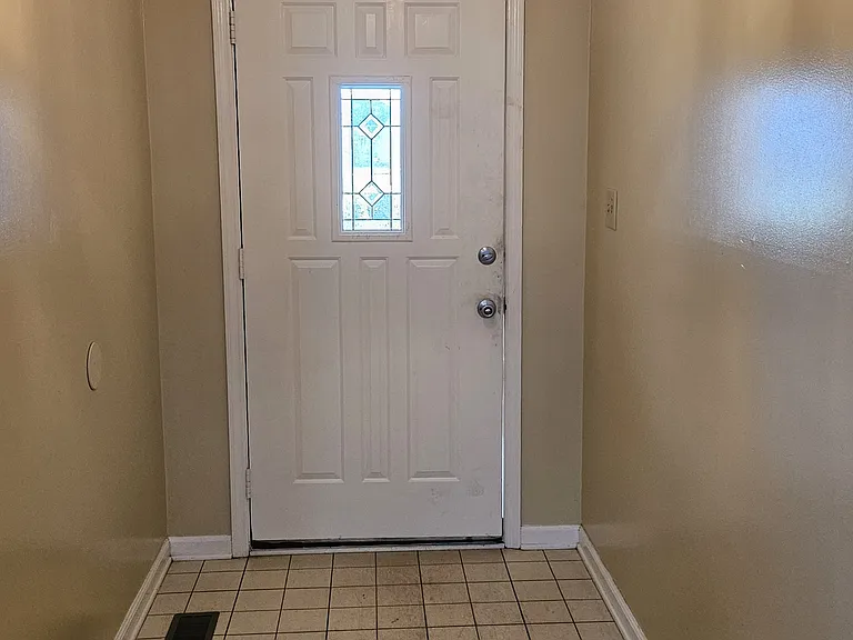 4014 Yarmouth Rd — Photo 5