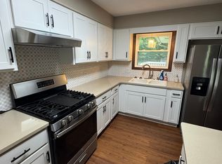 365 Hico Rd, Puryear, TN 38251