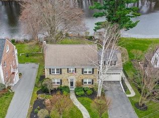 15 Kingswood Rd, Newton, MA 02466