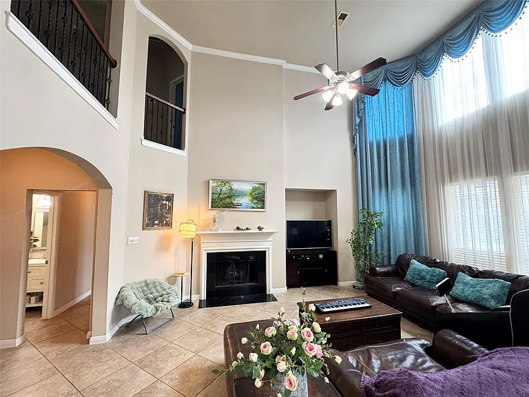 4618 Ambrosia Springs Ln — Photo 8