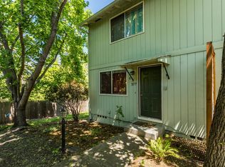 377 Glenn St, Ashland, OR 97520