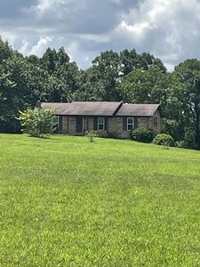 1316 Abiff Rd, Bon Aqua, TN, 37025