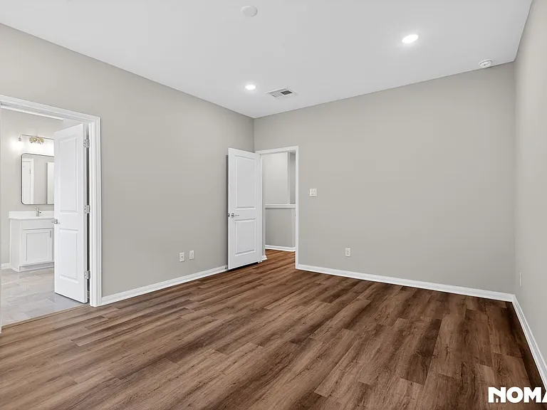 208 Clark Meadows Ln — Photo 25
