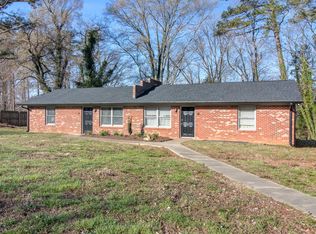 689 Turner St APT A, Hillsborough, NC 27278