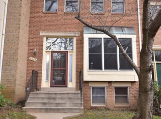 5009 Cloister Dr, Rockville, MD 20852