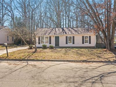 527 Apple Ridge Rd, Greensboro, NC, 27406