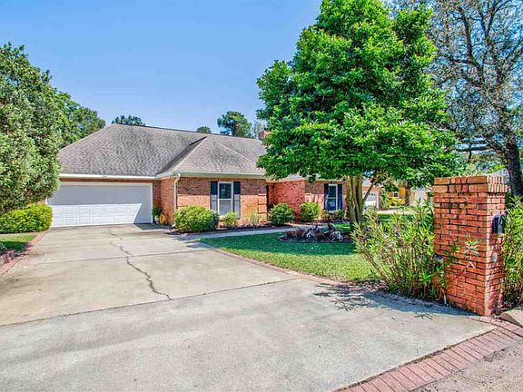 4th image of 1290 Greenview Ln