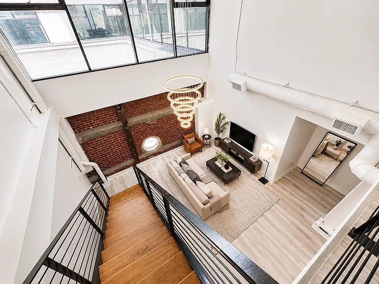 HWH Luxury Living — Photo 67