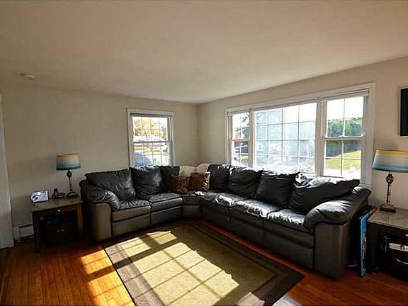 4th image of 31 San Juan Dr