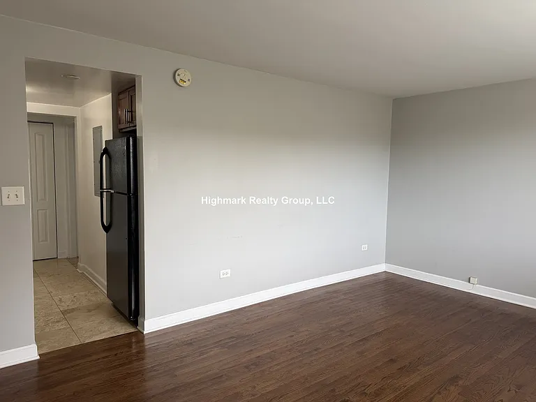 7630 N Milwaukee Ave #1VB — Photo 3