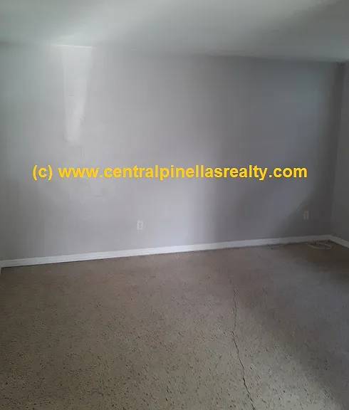 1040 S Fort Harrison Ave #5 — Photo 3