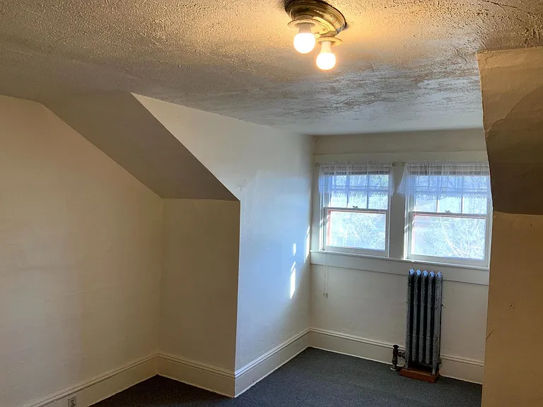 1176 Mill St #6 — Photo 14