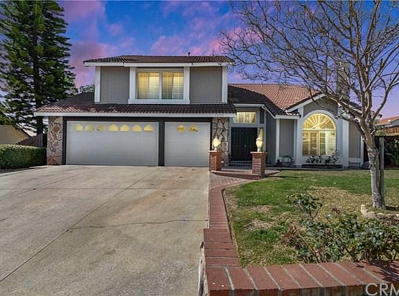 2nd image of 12055 Cambridge Ct