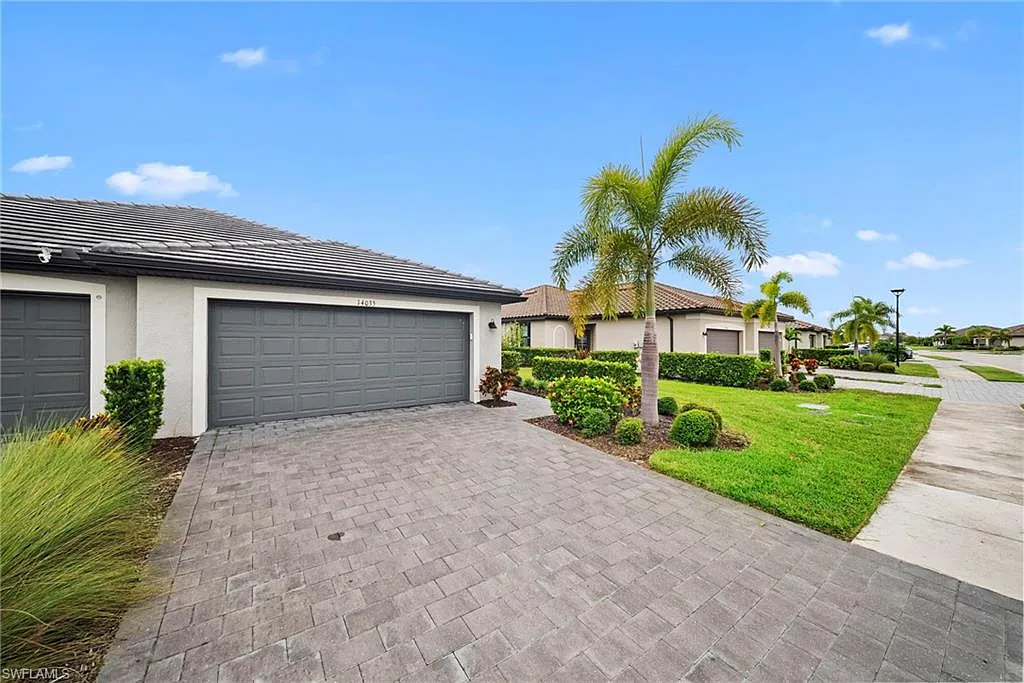 2 bed, 2.0 bath, 1654 sqft, $2,500 — Photo 3