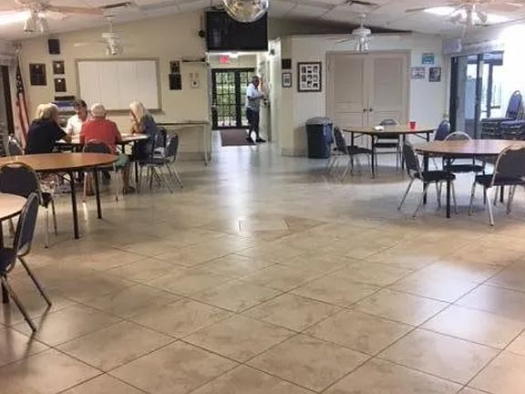3rd image of 708 Sunny Pine Way APT A1