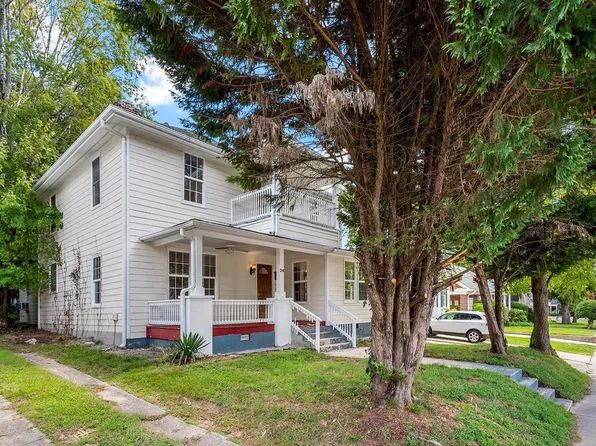 24 Dixie Trl, Raleigh, NC 27607
