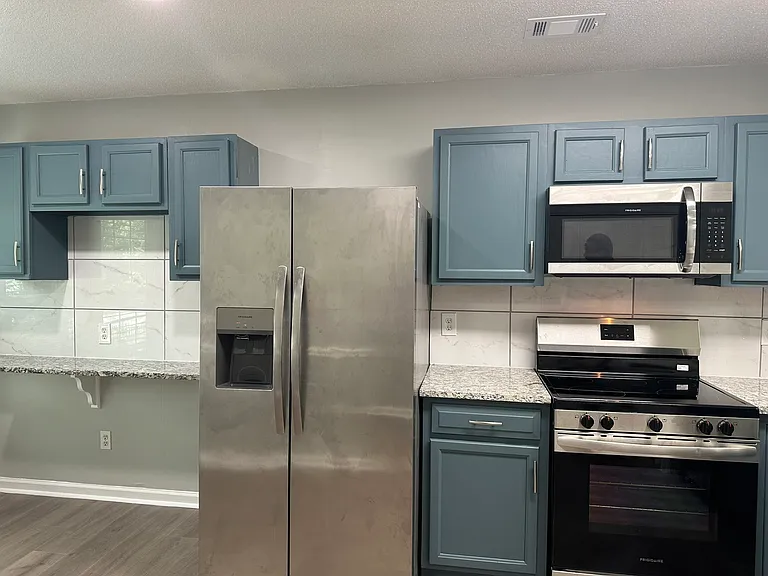 1260 Warsaw Rd #1 — Photo 10