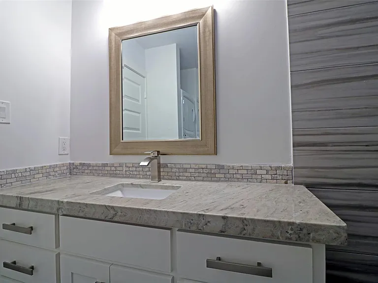 2310 McDuffie St #G7 — Photo 12