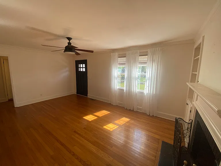 337 E Boundary Ave SE — Photo 4