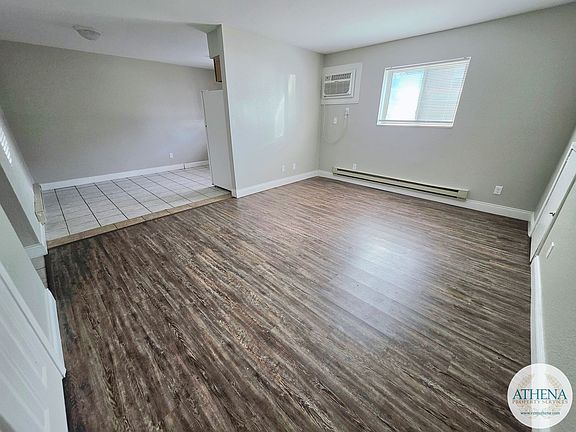 2nd image of 7 Village Dr APT 2