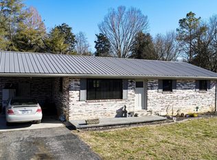 518 Fairfield Dr, Newport, TN 37821