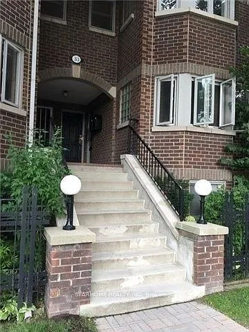 33D Shaw St Photo 1