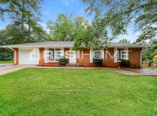 3338 Clevemont Ct, Ellenwood, GA 30294