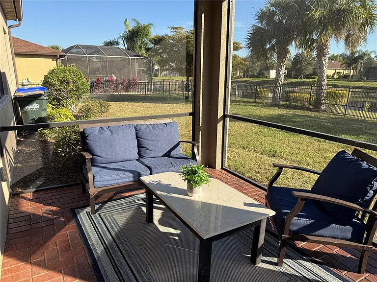 2599 Marton Oak Blvd — Photo 46