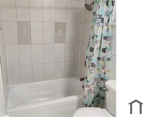2533 Spring St — Photo 3