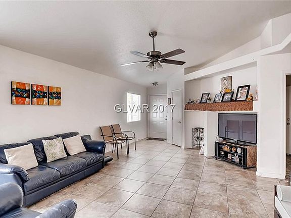 5th image of 2218 Pink Coral Dr