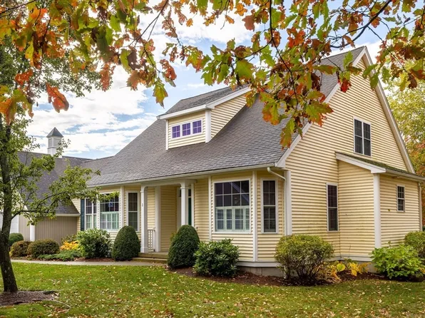 2 Braeburn Ln Unit 2, Ashland, MA 01721