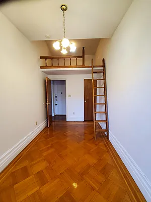 Rented by Corcoran | media 15