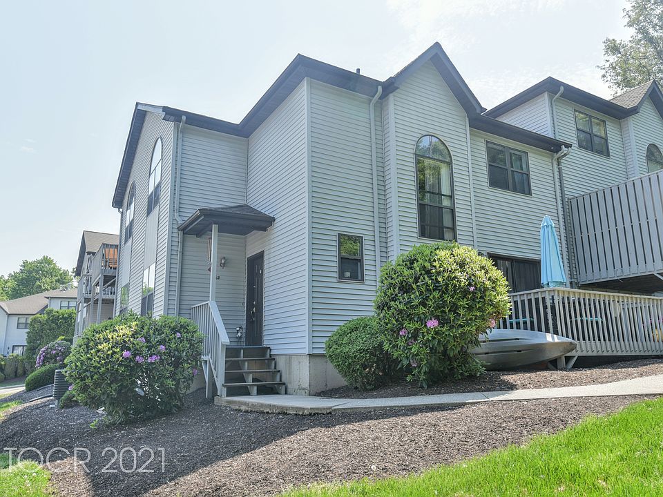 1st image of 28 Salvatore Ct #4