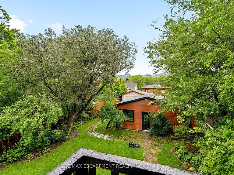 359 Herkimer St #UPPER — Photo 20