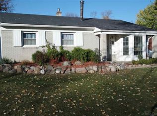 47800 Roland St, Shelby Township, MI 48317