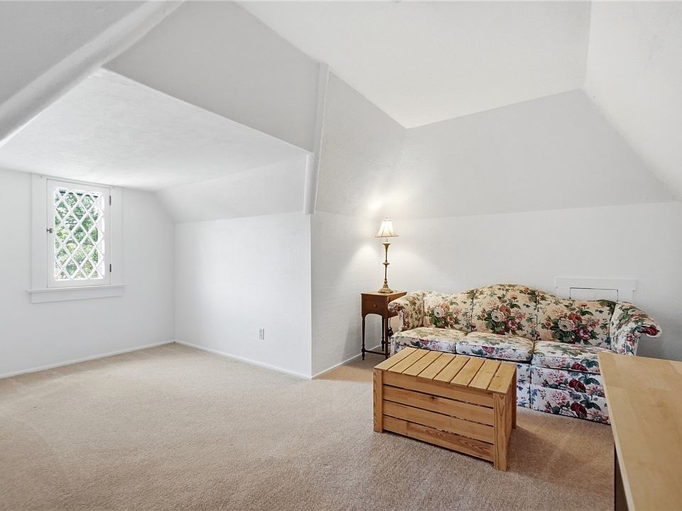 64th image of 505 E Linden Ave