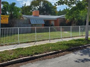 1600 Jackson St, Hollywood, FL 33020