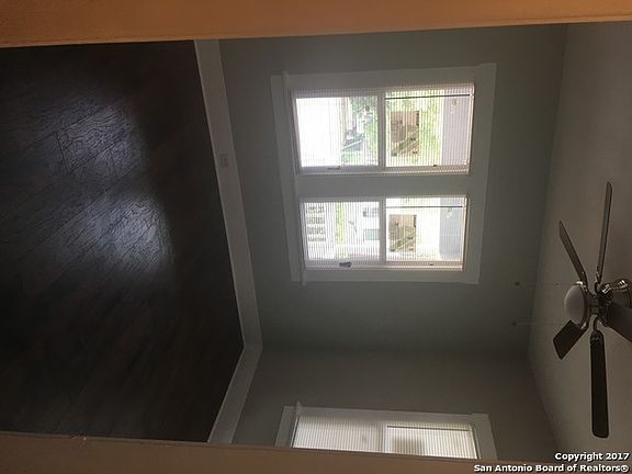 4th image of 486 Sterling St