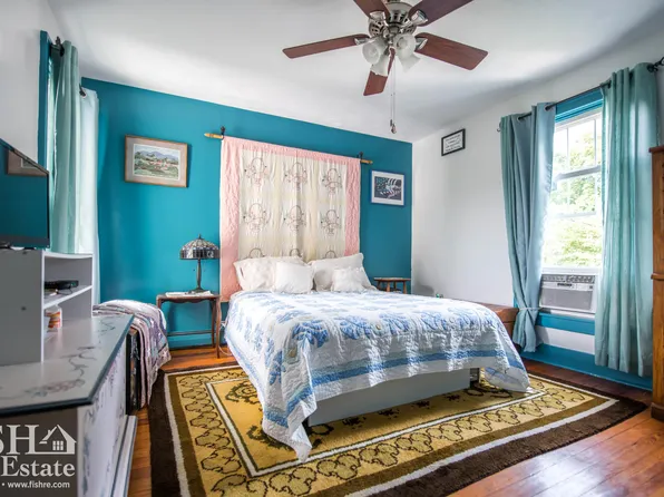 416 W Water St, Lock Haven, PA 17745