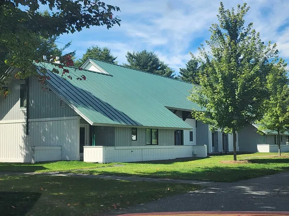 185 Village Green Drive #8F, Stowe, VT 05672
