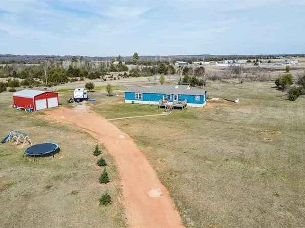 49132 E 1290th, Maud, OK 74854