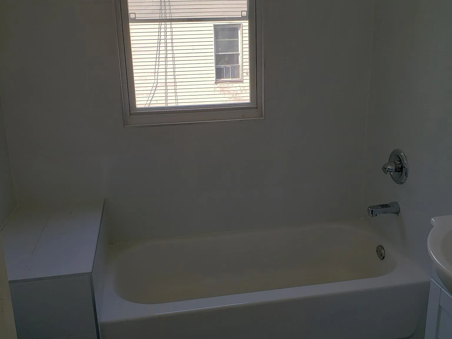 3 bed, $2,350 — Photo 3