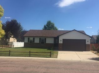 1613 Shetland Dr, Laramie, WY 82070