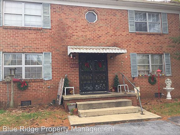 2nd image of 649 Lovedale Dr APT 3