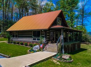 4207 Trail Hollow Rd, Cosby, TN 37722